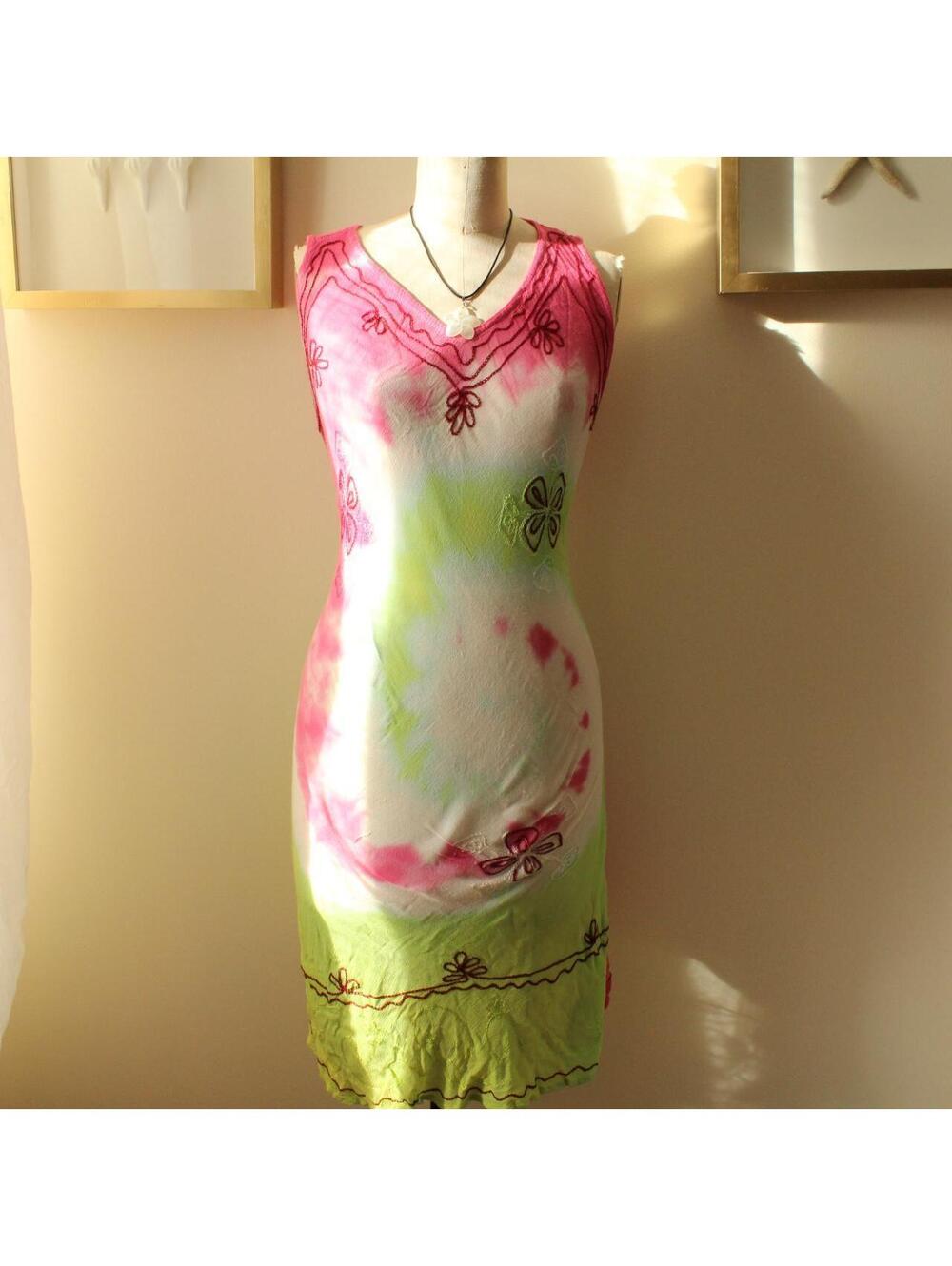 Island Fantasy 90s Boho Tie-Dye Dress in Multi Pink – American Vintage Style